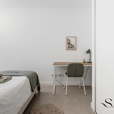 아파트 Fancy 2 Bedroom Escape Ref071 *